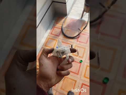 Видео: Ремонт пневмо сиденья  ISRI  Мерседес Актрос Атего  Эконик.
