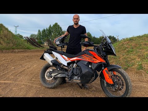 Видео: Тест-драйв KTM 790 Adventure по бездорожью и по пробкам.