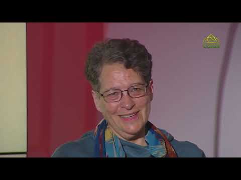 Видео: Литературный квартал. Психолог, рефлексотерапевт Фредерика де Грааф