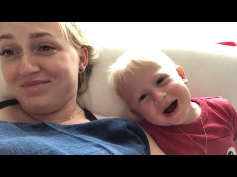 Видео: Новорожденный. Первые дни дома. Что делать с младенцем?