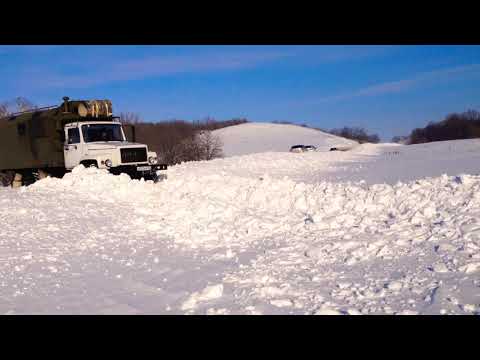 Видео: Штурмуем снег на ГАЗ 3308 «Садко»