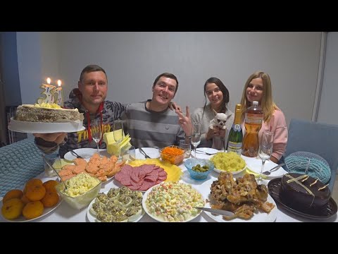 Видео: ПРАЗДНИЧНЫЙ СТОЛ НА ДЕНЬ РОЖДЕНИЕ ИЗ АТБ ЗА 2 ЧАСА