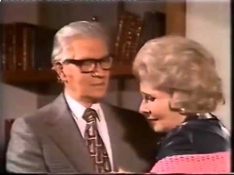 Видео: Богатые тоже плачут смотреть 130 серия!