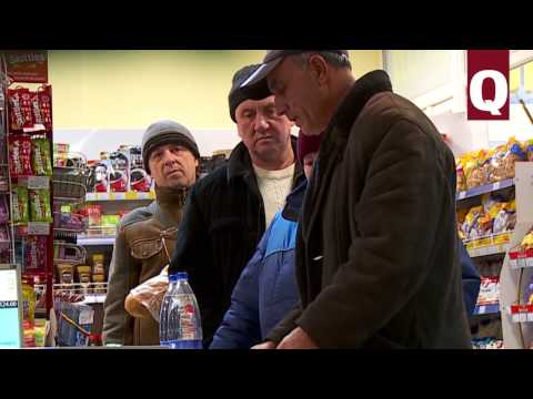 Видео: Социальный эксперимент: Готовы ли вы помочь незнакомцу ?