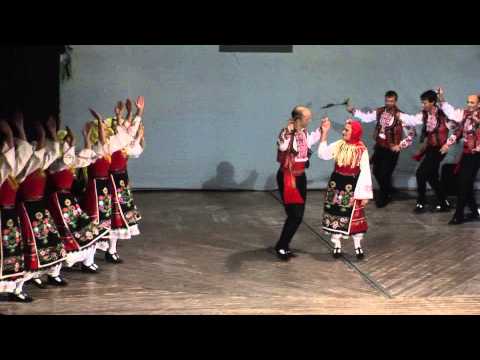 Видео: Танцов ансамбъл Зора, Дупница