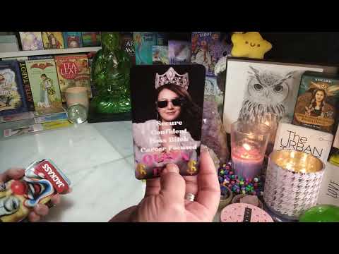 Видео: ВОДОЛЕЙ Приготовьтесь к тому, что этот решительный человек, который положил на вас глаз, сделает ...