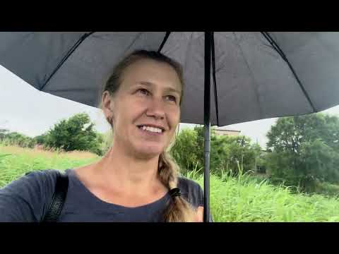 Видео: Кайфую от работы СОСЕДА ❤️ СЕГОДНЯ мне ВСЕГО  52 года 👍 деревенская жизнь 