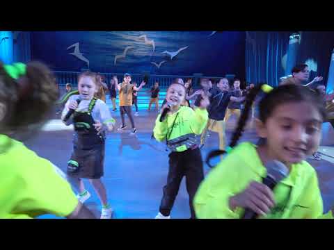 Видео: "Маму огорчать не надо" - «Весенний концерт 2021»