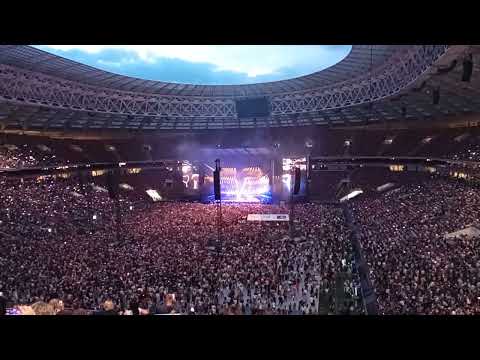 Видео: Звери - Говори ( Лужники - 16.08.2025 )