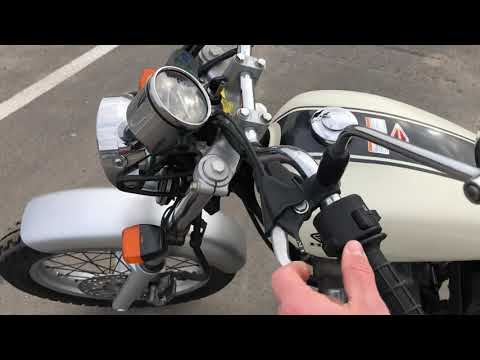 Видео: Обзор на мотоцикл HONDA CB223S