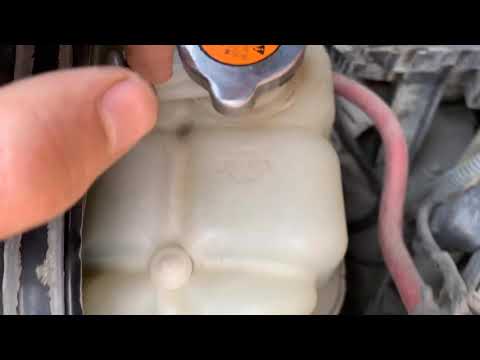 Видео: Решение проблемы с охлаждением на Nissan Pathfinder