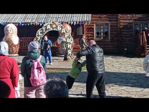 Видео: Ялуторовск праздник капуста барыня часть 1/2