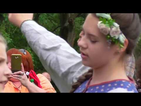 Видео: Отава Е. Ой, Дуся, ой, Маруся  (Казачья лезгинка).