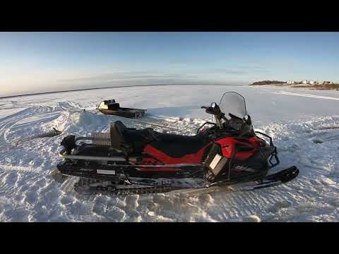 Видео: Обзор Ski-Doo Skandic SWT 900 ACE