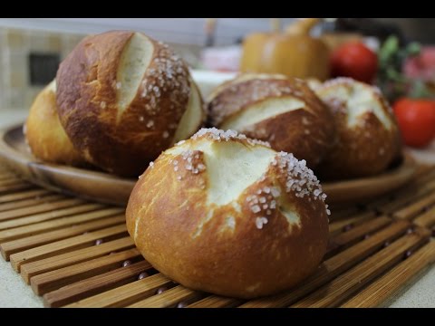 Видео: Рецепт- Немецкие булочки-брецели  "Laugenbrotchen"