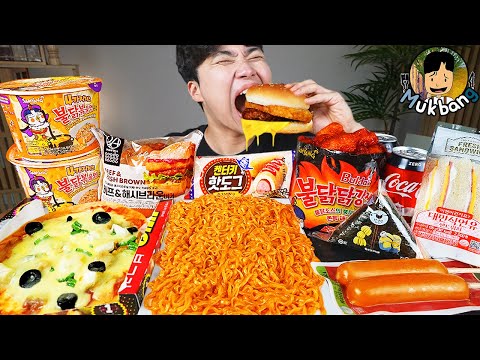 Видео: Текст) ASMR MUKBANG острый рамэн и хот-доги с сыром, пицца и ттеокбокки !! Корейский магазин
