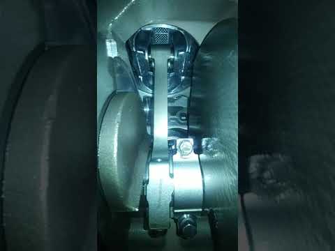 Видео: Как заменить подшипники кулачка на двигателе LS в автомобиле часть 1