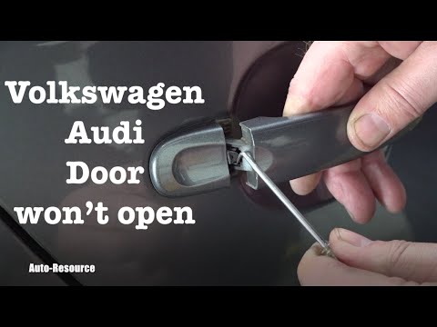 Видео: Как открыть дверь VW, которая не открывается ни изнутри, ни снаружи