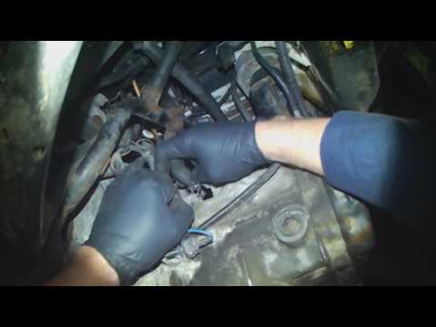 Видео: VW T4: Втулка рычага переключения передач Re & Re