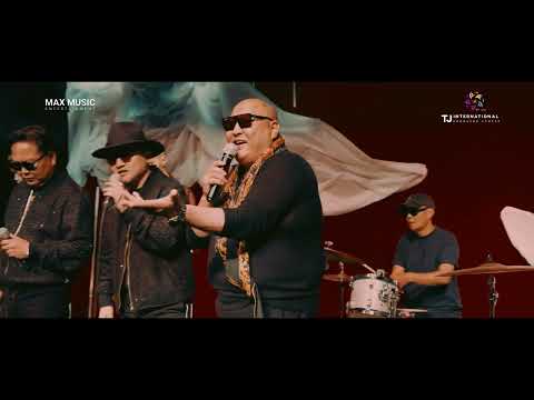 Видео: Сүнс хамтлаг + дуучин Дээгий: Дууны попури