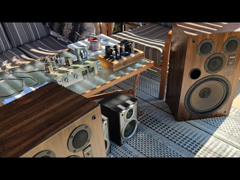 Видео: Akai 1710 Tube Amp — тест оригінального підсилювача