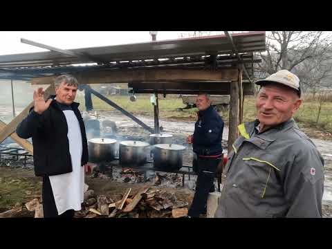 Видео: Видео репортажа од село Габрово каде денес пред црквата Св. Димитриј се слави Митровден