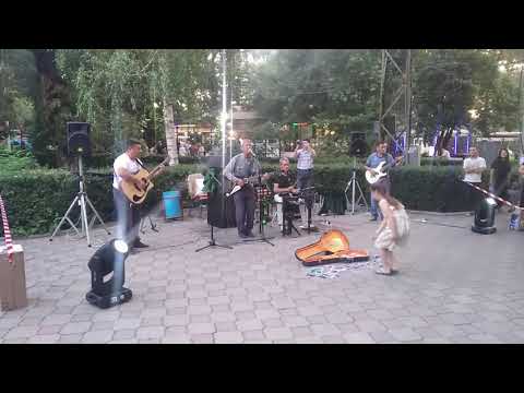 Видео: Түн ортосу аба салкын ай жарык.Ретро Мобил группасы.