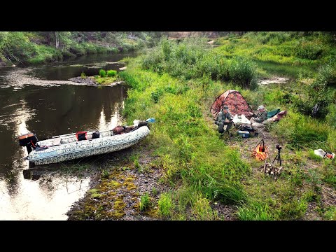 Видео: КАК МЫ ЖИЛИ В ТАЙГЕ 3 ДНЯ: Ночь на острове, Батя готовит ужин, Хариус, Сплав. Часть 2