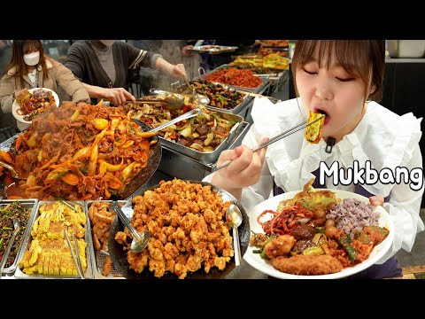 Видео: Mukbang l Всего 5 долларов США за все это корейское застолье!🍚 Безумный шведский стол! Невероятный!