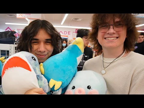 Видео: мы ходили по магазинам с Гранком