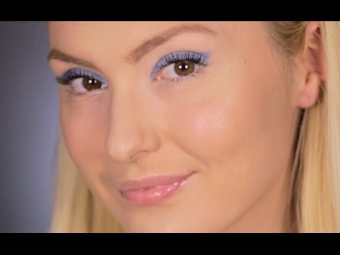 Видео: 2в1 - Грим във ведро синьо - цвят за 2016 | MakeUp Tutorial in blue - color of 2016