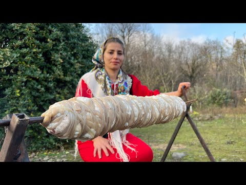 Видео: Кокорец! Рецепт бараньих кишок, популярная и необычная турецкая уличная еда