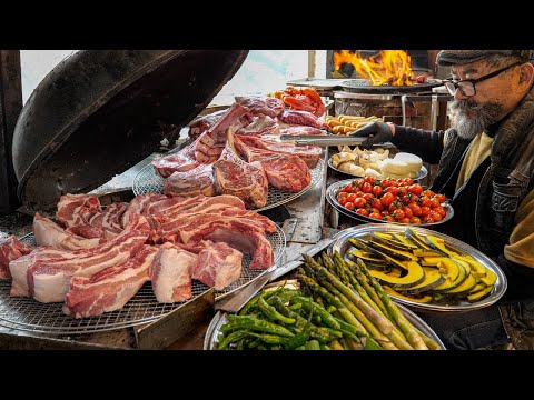 Видео: Он разбогател, продавая барбекю в глубоких горах! Барбекю в гигантской банке / корейская уличная еда