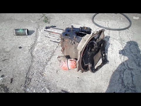 Видео: РОЗБОР МОТОРА Т 25 НА МЕТАЛЛОЛОМЕ   #металлолом   .