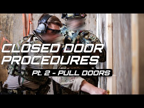 Видео: Процедуры CQB при закрытых дверях: открывание дверей