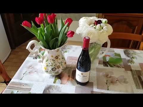 Видео: VLOG ! ПАСХАЛЬНЫЙ ОБЕД У СВЕКРОВИ ! На МОРЕ !  Супер ВВ КРЕМ  !