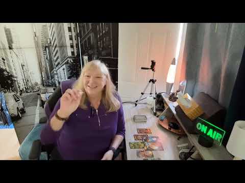 Видео: РЫБЫ ♓️ ПРЕДЛОЖЕНИЕ, КОТОРОЕ МОЖЕТ БЫТЬ ЛЕГКО ВАШИМ! Еженедельный обзор на 20–26 октября 2025 г.