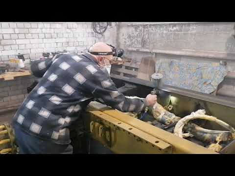 Видео: Вольво Внл 670 D12 пескоструй и покраска рамы.