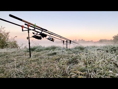 Видео: Осенний карпфишинг и флэт фидер. Рыбалка осенью по холодной воде и заморозках.Ловля карпа в октябре