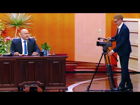 Видео: Поздравление президента 2021! Как снимают предвыборные ролики политики? | Новогодние приколы 2021