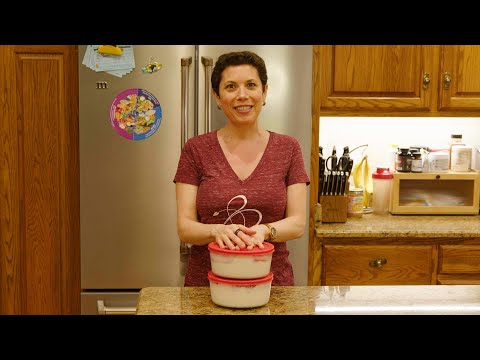 Видео: Как приготовить греческий соевый йогурт на растительной основе с высоким содержанием белка