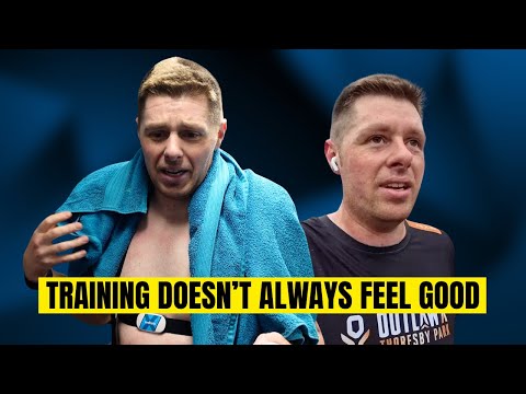 Видео: Иногда чувствуешь себя ОЧЕНЬ СТРАШНО - Тренировочный день по триатлону.