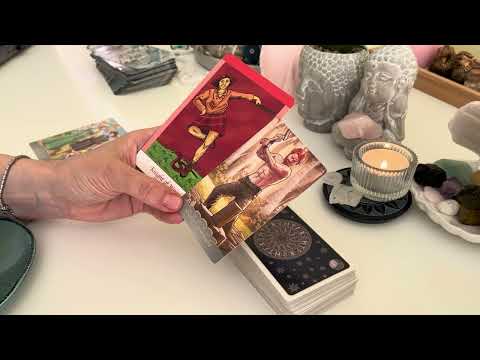 Видео: ☕️✨Morning Tarot talks@coffee ❤️Кой иска да Ви пише, но се възпира…🔭❤️
