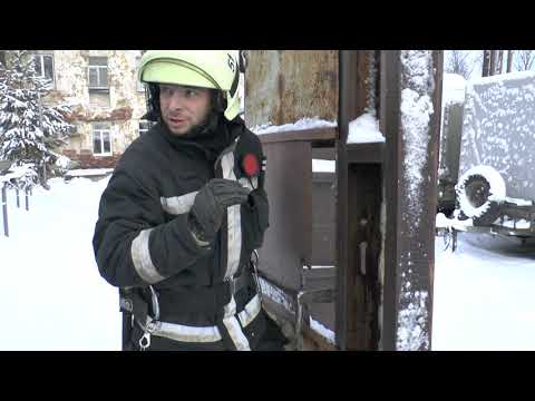 Видео: Аварийное вскрытие дверей с помощью АСИ   ИРАС М 21 11 21