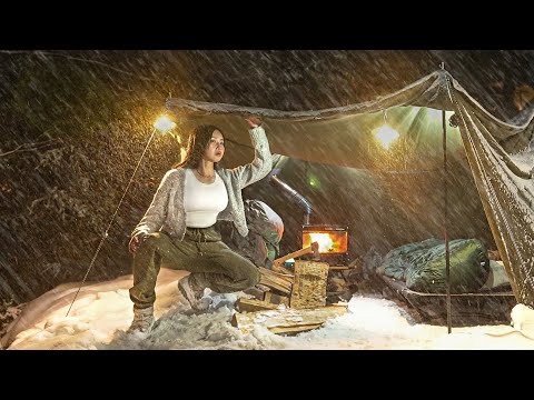 Видео: МЕГ С ДРОВОЙ ПЕЧЬЮ В ГОРЯЧЕЙ ПАЛАТКЕ ❄️ КЕМПИНГ ASMR