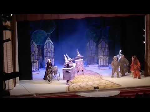 Видео: Волшебник изумрудного города 2 часть