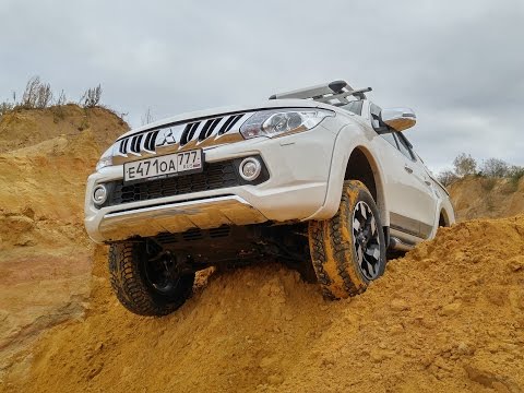Видео: Новый Mitsubishi L200 - по внедорожью под нагрузкой (500 кг и водитель)