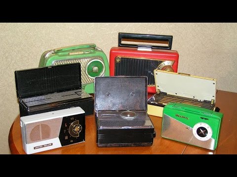 Видео: Портативные ламповые радиоприемники - Portable Tube Radio