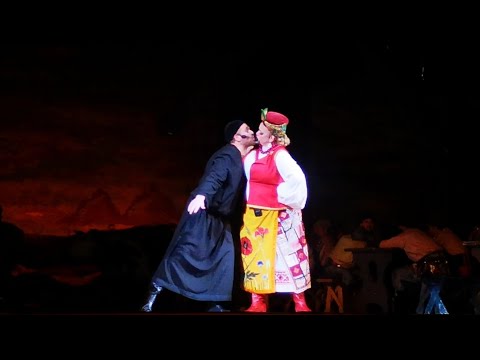 Видео: На "Сорочинской ярмарке"