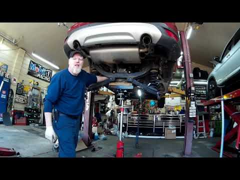 Видео: Замена заднего дифференциала Ford Escape 2014 года